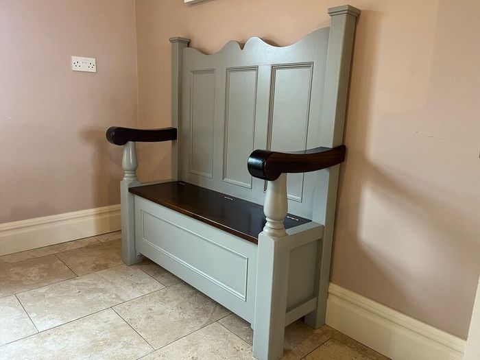 Bench seat with storage