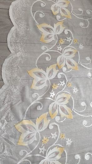 Kitchen curtain
