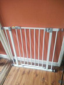 Baby gate free