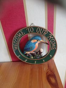 welcome home sign