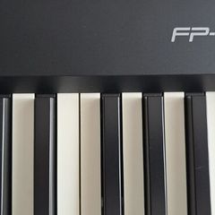 Piano Roland Fp-10