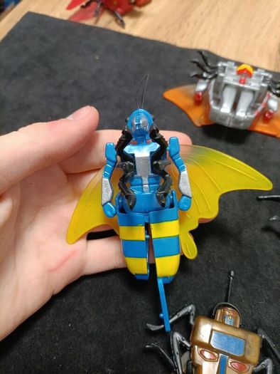 Transformers insecto bots 90s