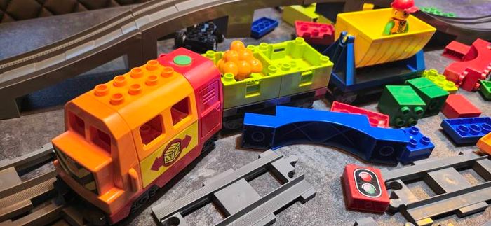 Lego Duplo Train