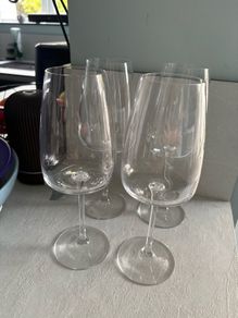 Free wine glasses
