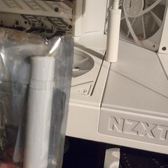 GPU support bracket