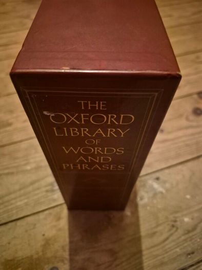 The oxford library book of words and phrases