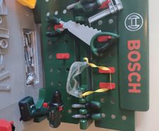 Bosch kids work bench