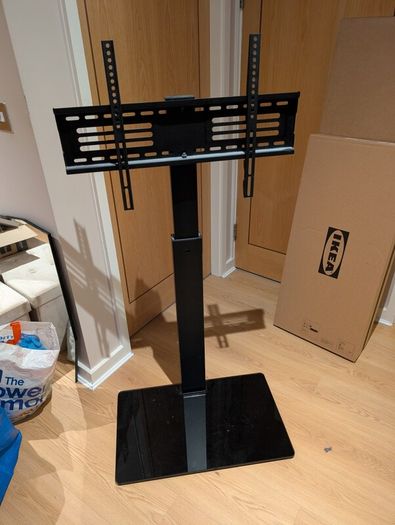 TV Stand (Glass Base)