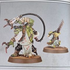 Warhammer 40k: Armageddon. Ok Painboy & Grot Orderly. New on Sprue