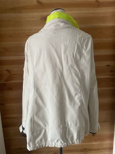 womens jacket water repellent windproof breathable Frandsen taped shoulders off white size 10/12