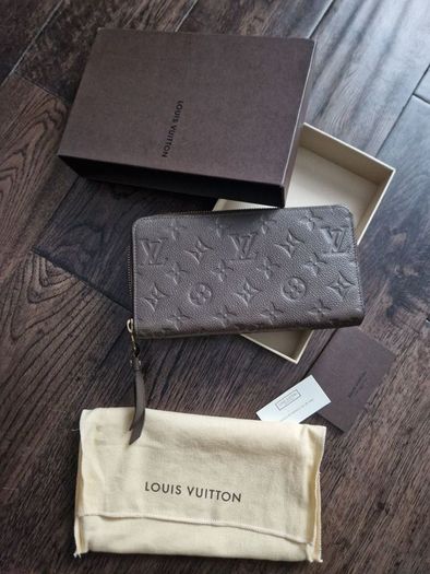 Louis Vuitton wallet