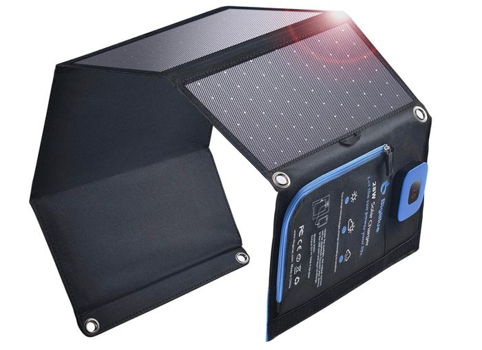BigBlue 28W Solar Charger
