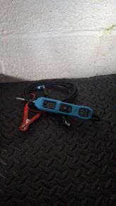 Automotive digital circuit tester