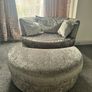 radiance large swivel chair Image 4