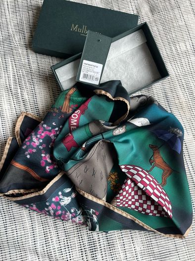Absolutely beautiful Mulberry Silk Scarf