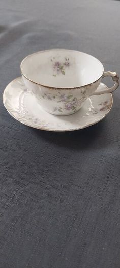Selection of Collectables/Car boot sale