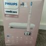 Philips Sonicare DiamondClean 9000 Electric Toothbrush White Travel Case HX9911/53 Image 3