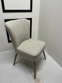 Set of 2 Contemporary Linen Accent Chair with Channel-Tufted Back