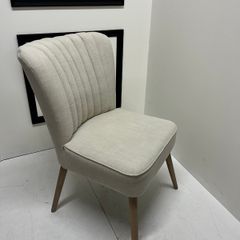 Set of 2 Contemporary Linen Accent Chair with Channel-Tufted Back
