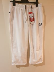 Bottoms 3/4 size M