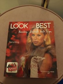 Fashion tips book