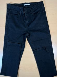 Levis Slimming Skinny Jeans W28 L29