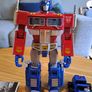Hasbro Transformers Masterpiece Optimus Prime MP10 Action Figure Image 2
