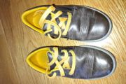 Boys shoes size 11