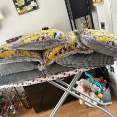 cushions assorted REDUCED TO SELL