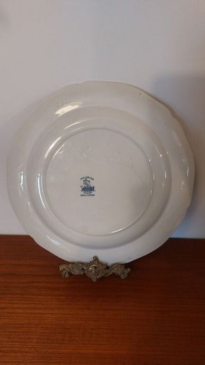 Fabulous Antique Blue and White 10.5 Inch Dinner Plate By Furnivals Limited, in the Popular "Old Chelsea" Pattern Circa 1915+