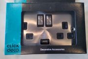 Chrome Sockets USB