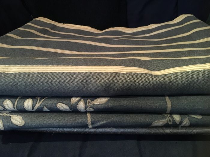 FABRIC Silver Grey Patterned  -  DIY, Crafting, Cushions, Upholstery