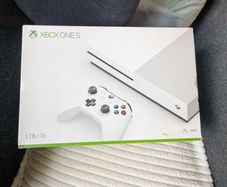 Xbox one S 1TB