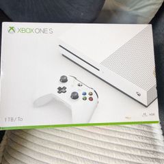 Xbox one S 1TB