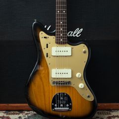 Fender Jazzmaster Traditional 60's 2017 - 3-Tone Sunburst