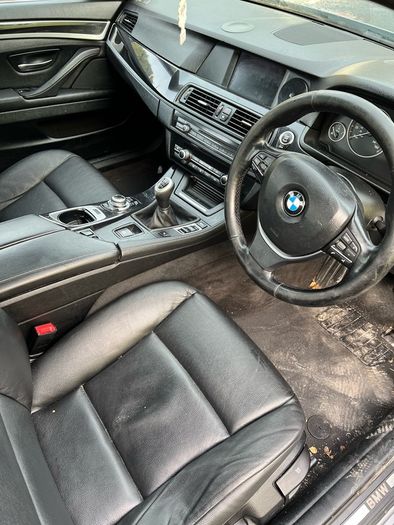 Breaking bmw 520d 2011 a52 manual f10