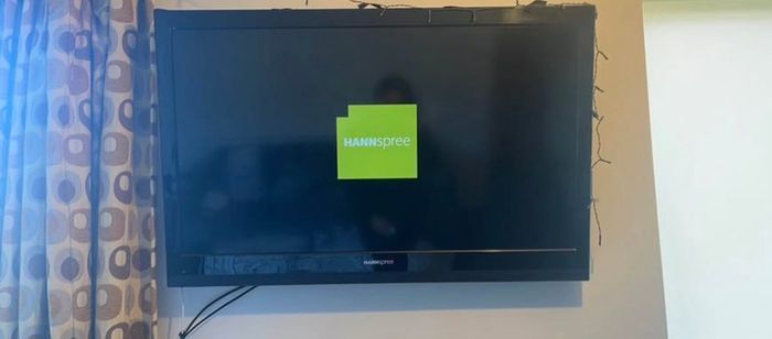 TV 43,, with Chromecast