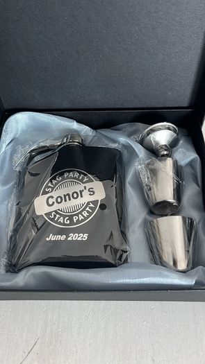 stag party whiskey hip flask sets
