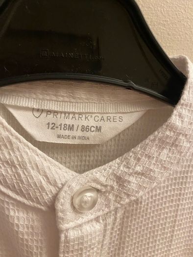 White shirt (12-18 mths)