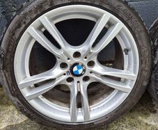 Bmw 400M Alloys 5x120 18"