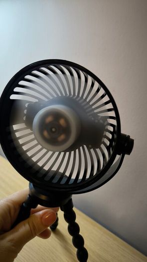 Portable Flexible Tripod Fan