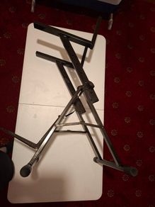 Amplifier Stand