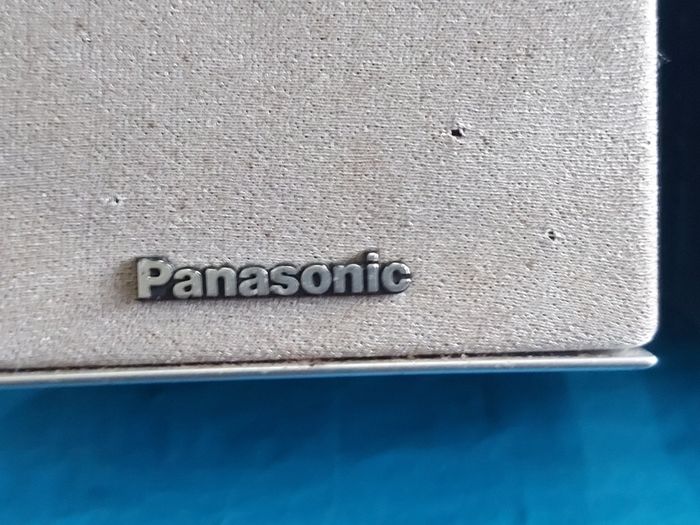 Panasonic SA-EN28 CD Stereo Music system, Radio, CD, MP3, all working perfect and in very good condition, with 2 Panasonic speakers Model SB-EN28