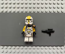 lego Star Wars sw1422 Clone Trooper, 327th Star Corps (Phase 2) minifigure - Nougat Head