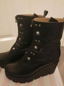 Marco Moreo boots