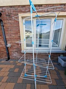 Clothing drying rack