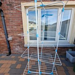 Clothing drying rack