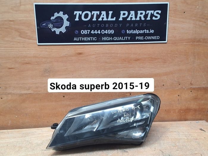 Skoda superb 2015-19 halogen headlight