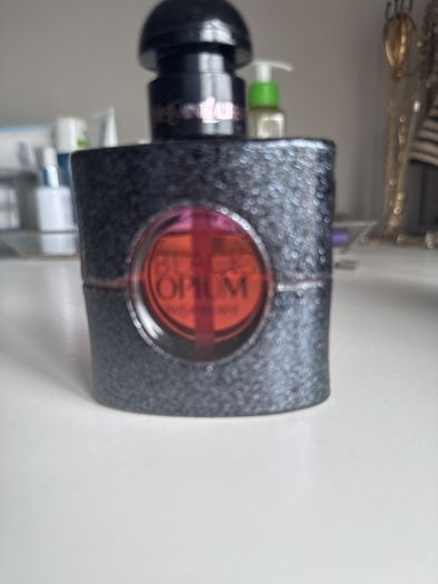 Black opium neon
