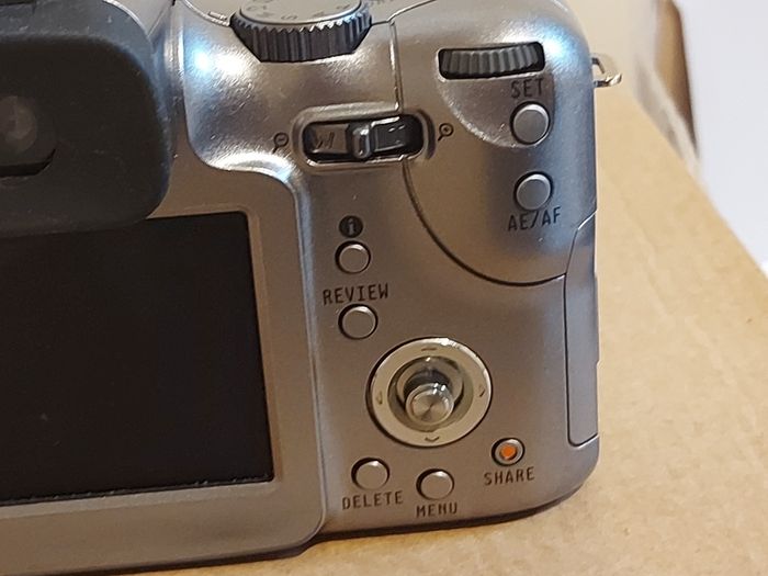 Schneider-KREUZNACH, Variogon 35mm-430mm(Equivalent) AF 12 x Optical Zoom Digital Camera, unsure of the Model, Possibly Kodak Easyshare, no Battery or Memory Card, so cannot test, Excellent cosmetic condition